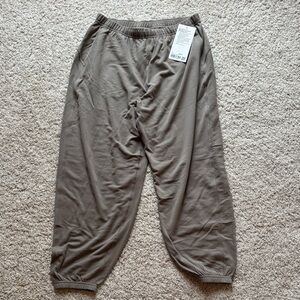Lululemon BeCalm Oversized Mid-Rise Pant